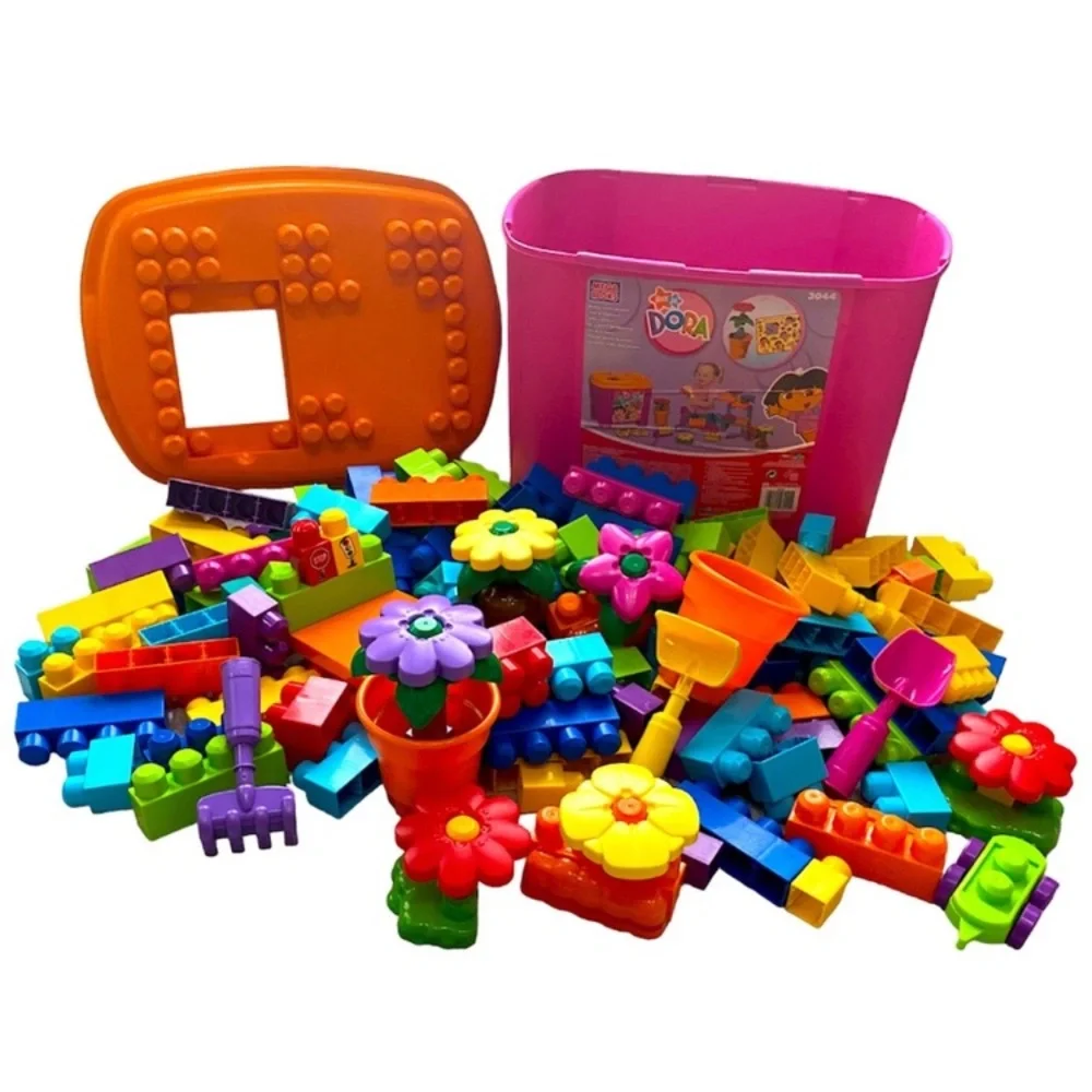 Dora Mega Blocks Tote Buildable Garden Large 140+ Pc Set Legos Y2K Vintage Toys